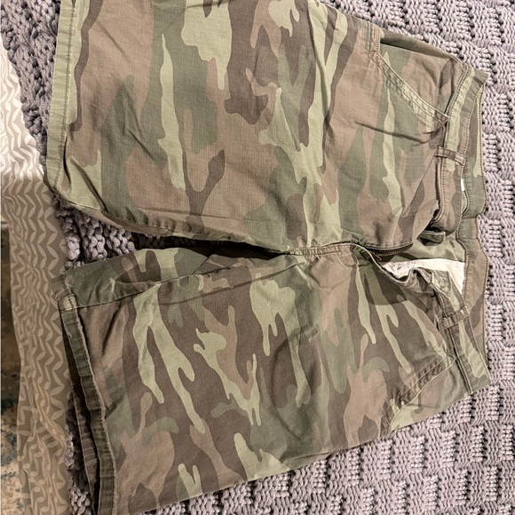 Dickies Men's Cargo Shorts - Camouflage - Picture 4 of 4